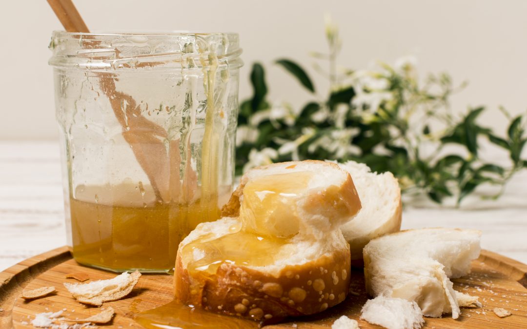 Vegane Alternativen zu Honig auf einen Blick